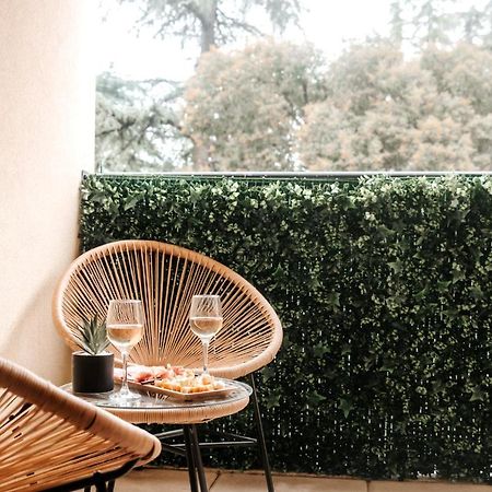 Appartement Moderne Central Avec Piscine, Garage Prive Et Terrasse Sud Uzès Exteriör bild