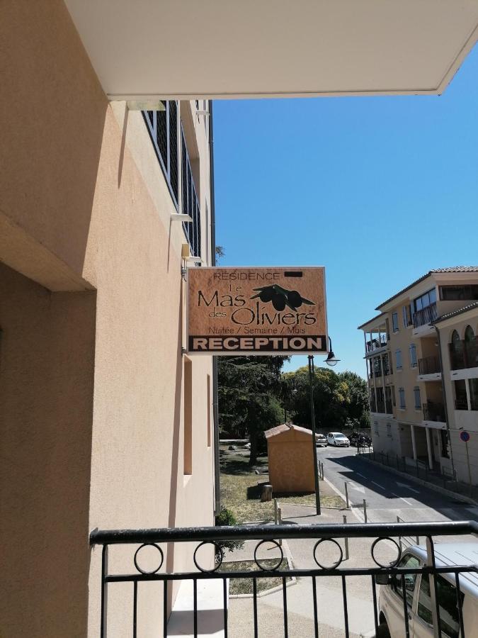 Appartement Moderne Central Avec Piscine, Garage Prive Et Terrasse Sud Uzès Exteriör bild