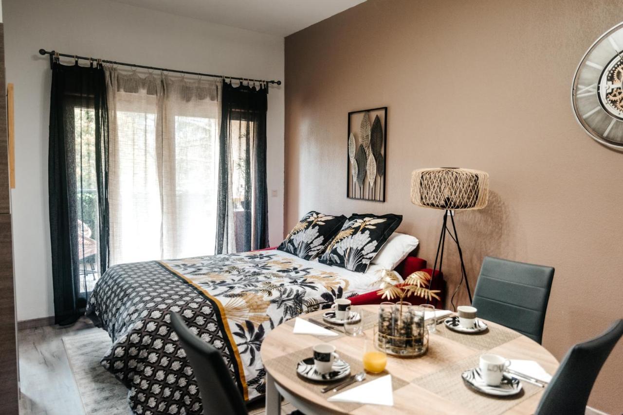Appartement Moderne Central Avec Piscine, Garage Prive Et Terrasse Sud Uzès Exteriör bild