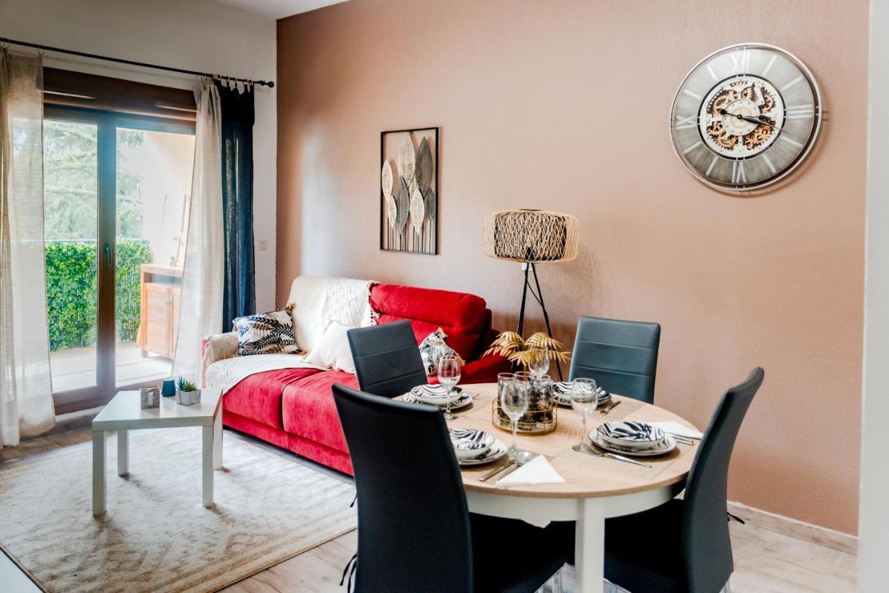 Appartement Moderne Central Avec Piscine, Garage Prive Et Terrasse Sud Uzès Exteriör bild