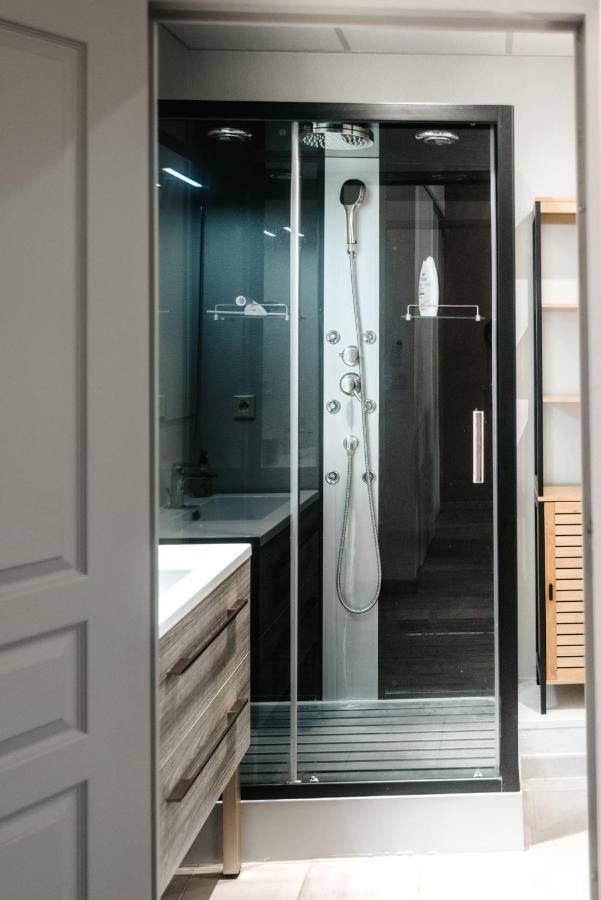 Appartement Moderne Central Avec Piscine, Garage Prive Et Terrasse Sud Uzès Exteriör bild